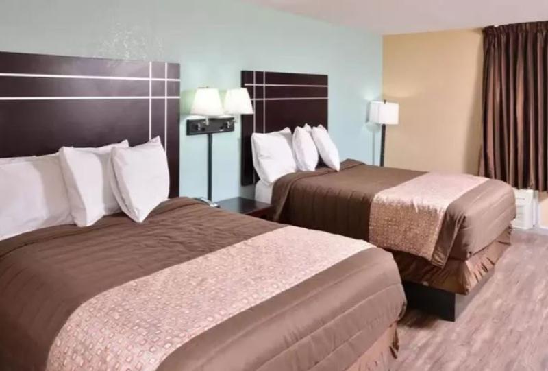 Quality Inn Starkville Extérieur photo